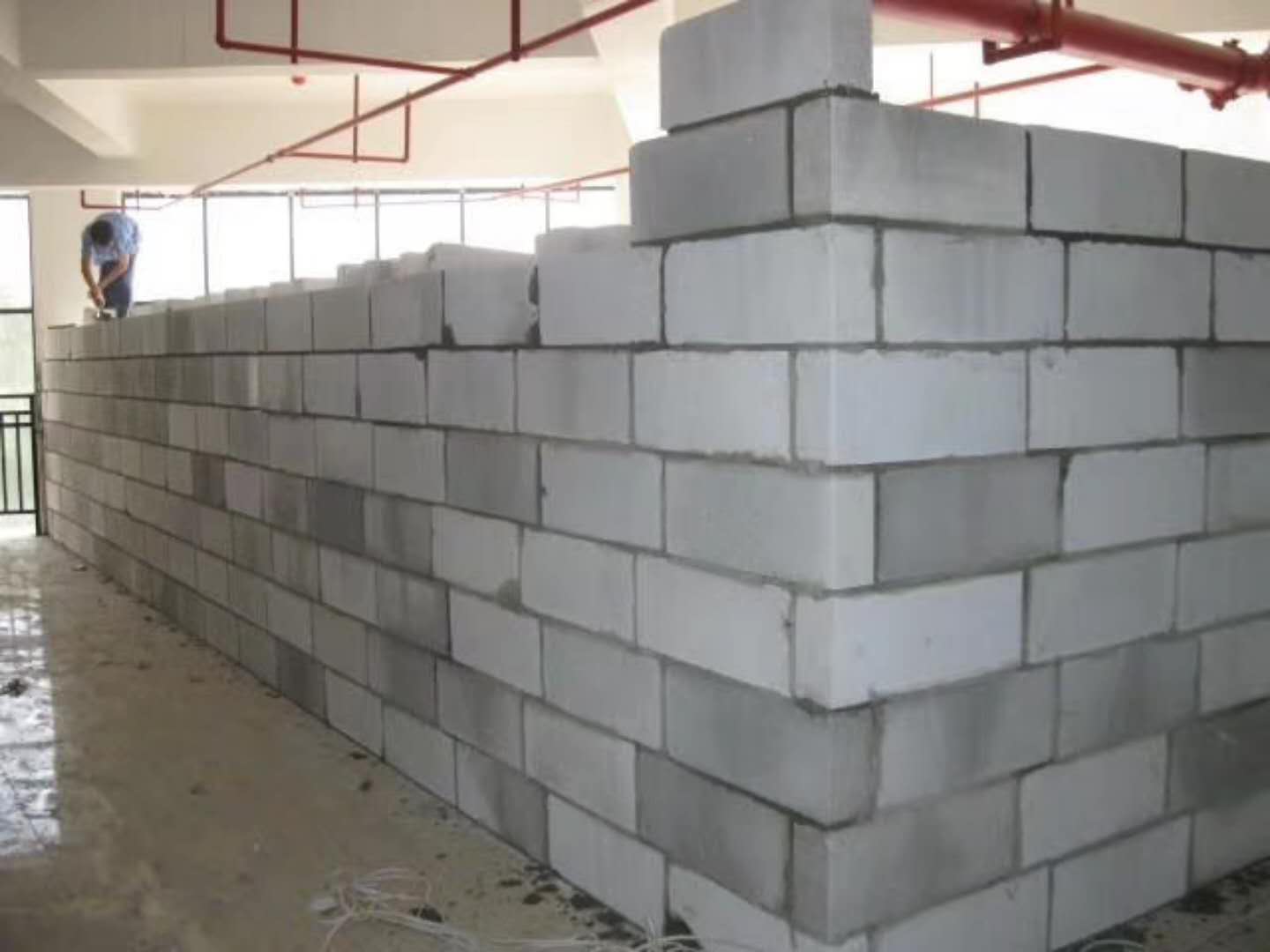 邯郸蒸压加气混凝土砌块承重墙静力和抗震性能的研究